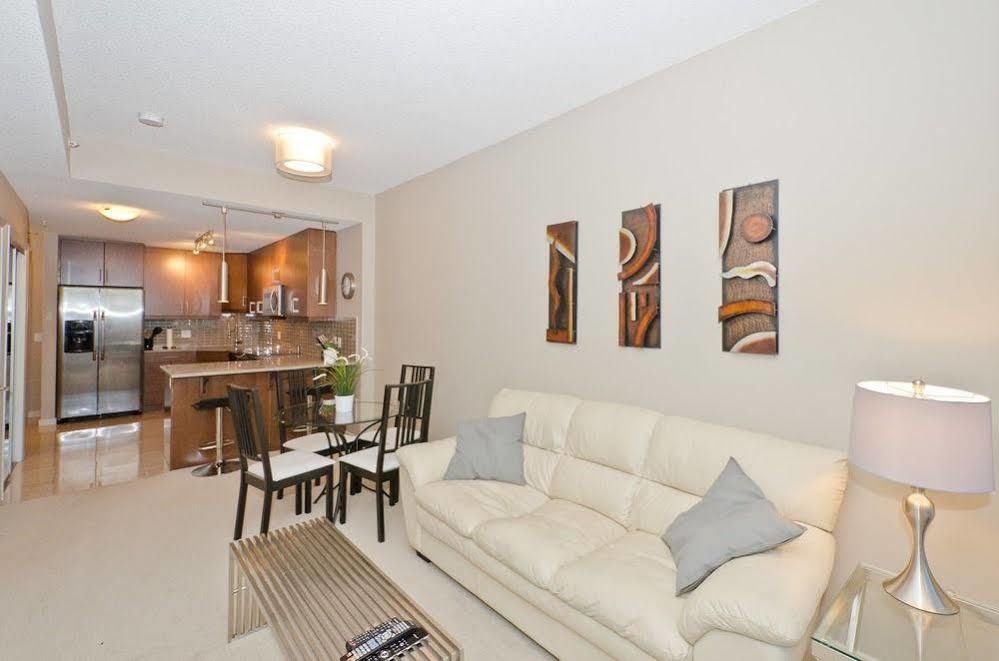 Executive Suites By Roseman - Alura Calgary Bagian luar foto