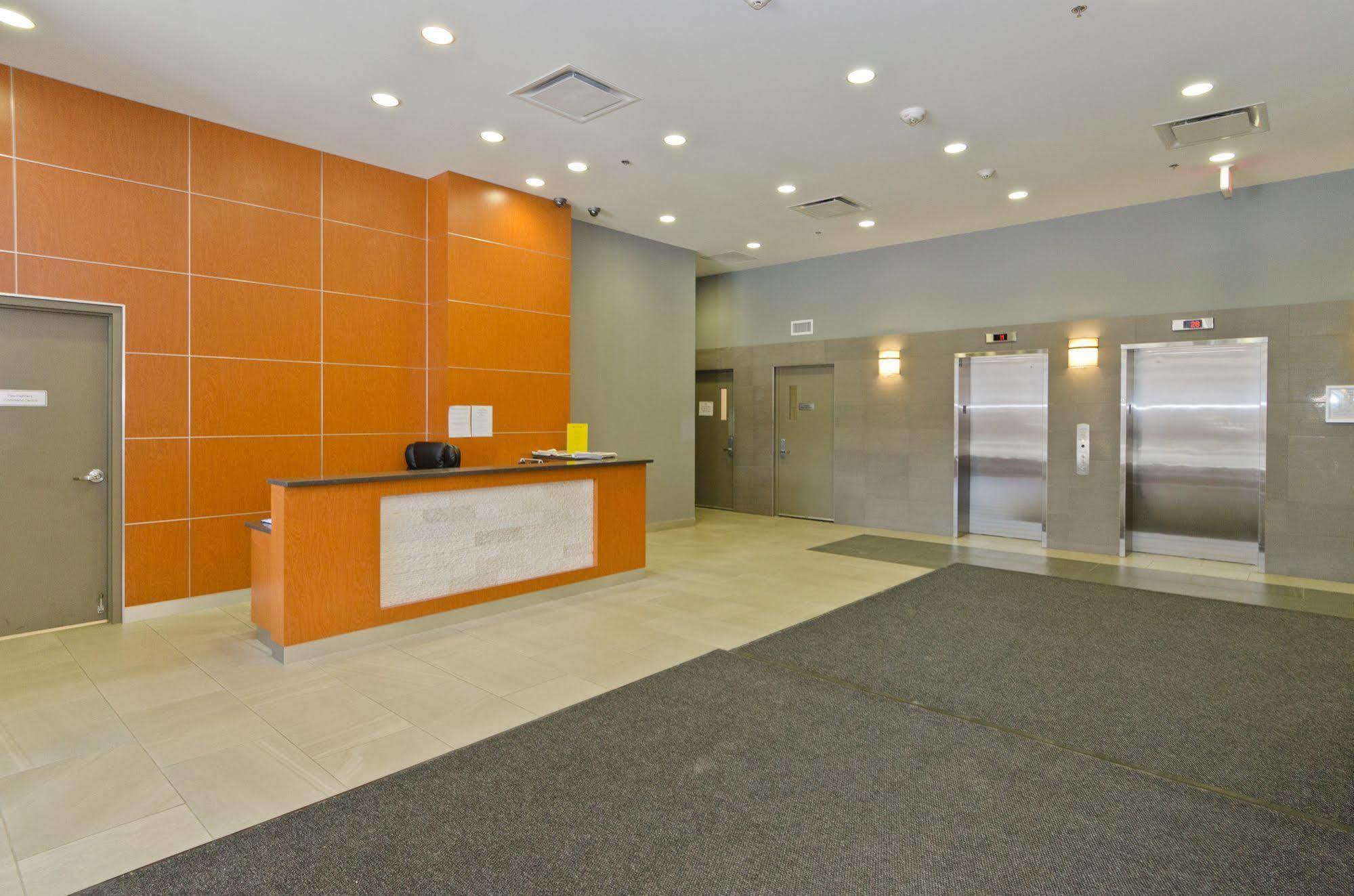 Executive Suites By Roseman - Alura Calgary Bagian luar foto
